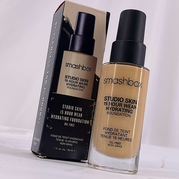 Smashbox Studio Skin 15 Hour Wear Hydrating Foundation - Picture 3 of 16